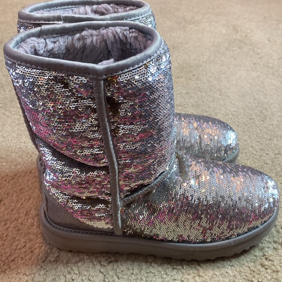 Final Price!! Sequin  UGG Boots | UGGs | Sequin UGG Boots | - Picture 6 of 9